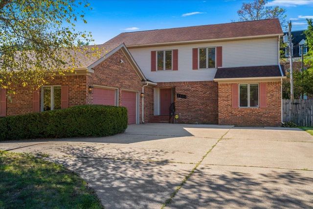 3504 Cheddington Lane, Lexington, KY 40502