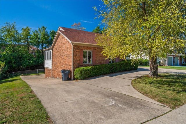 3504 Cheddington Lane, Lexington, KY 40502