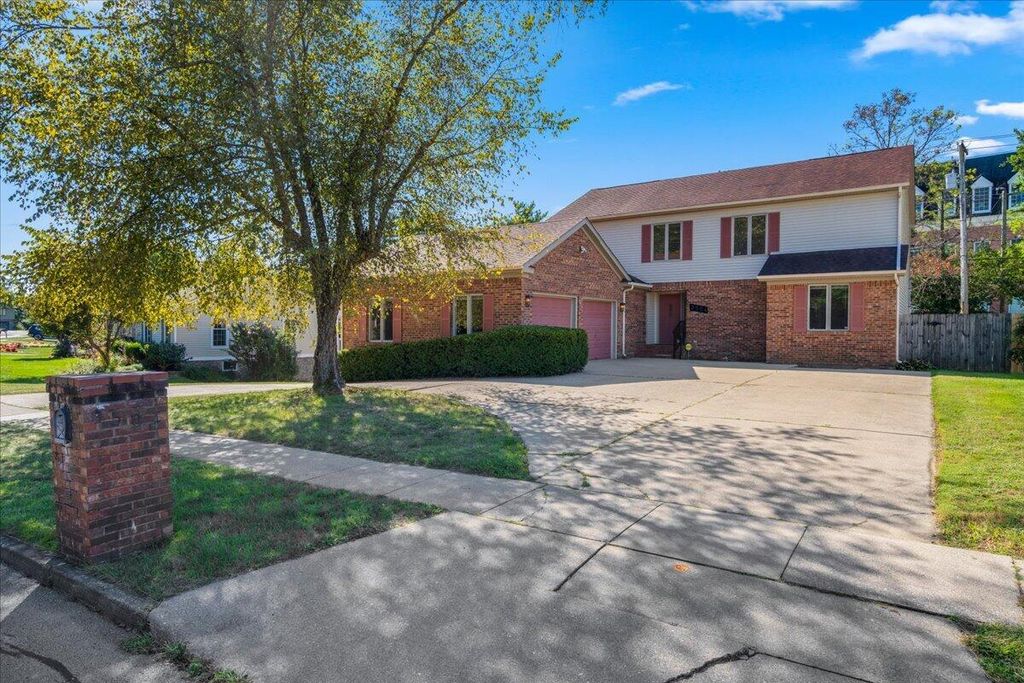 3504 Cheddington Lane, Lexington, KY 40502