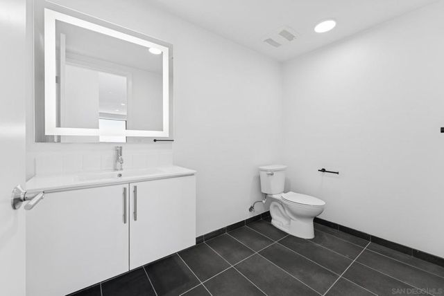 3922 Park Blvd 601, San Diego, CA 92103