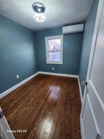 191-33 114th Road, Saint Albans, NY 11412