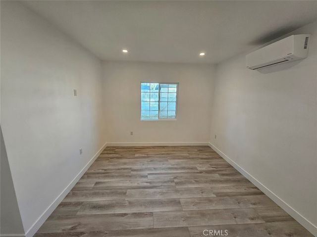 1401 S Rosewood 3, Santa Ana, CA 92707