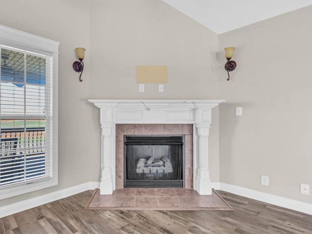 1817 Autumnwood Blvd, Clarksville, TN 37042