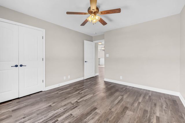 1817 Autumnwood Blvd, Clarksville, TN 37042