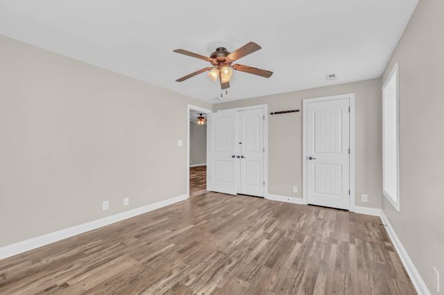 1817 Autumnwood Blvd, Clarksville, TN 37042