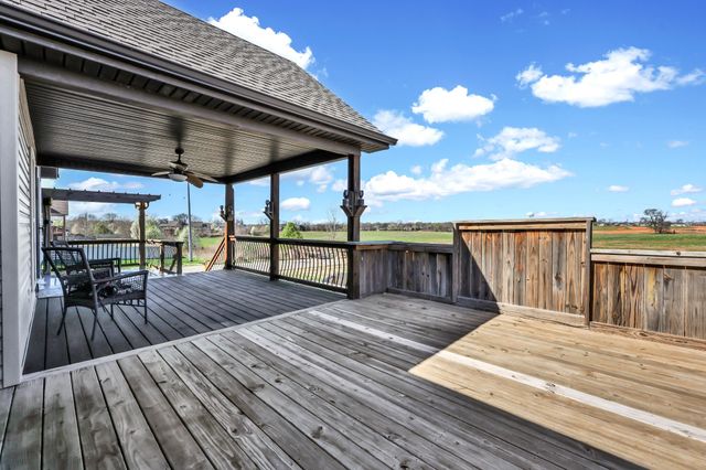 1817 Autumnwood Blvd, Clarksville, TN 37042