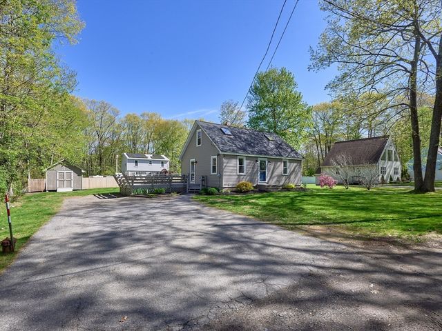 6 Maple Lane, Leicester, MA 01524