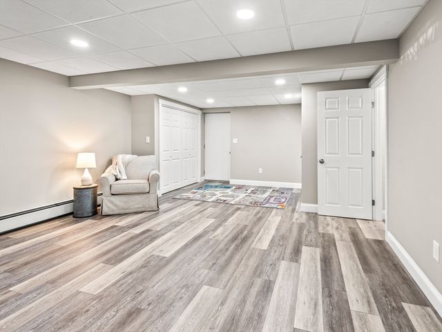 6 Maple Lane, Leicester, MA 01524