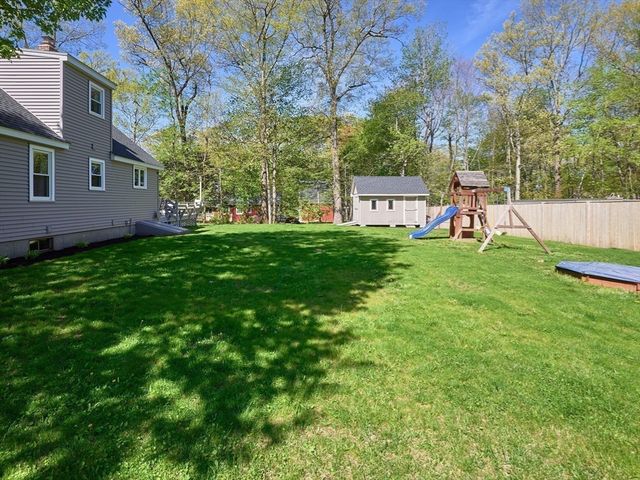 6 Maple Lane, Leicester, MA 01524