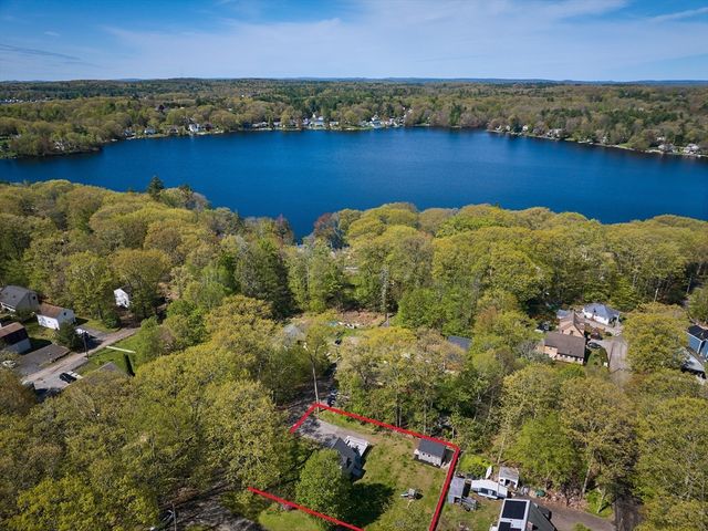 6 Maple Lane, Leicester, MA 01524