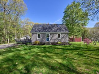 6 Maple Lane, Leicester, MA 01524