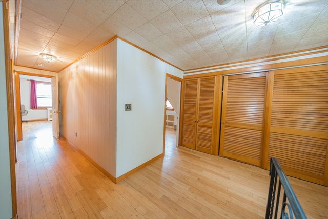 33 Olive St, Revere, MA 02151