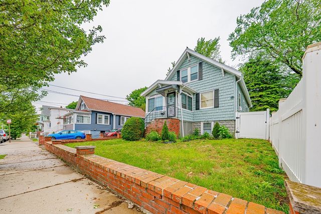 33 Olive St, Revere, MA 02151