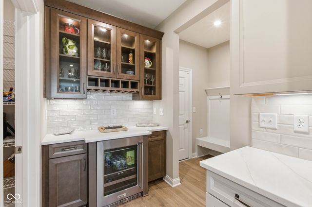 9381 Coopers Lane, Mccordsville, IN 46055