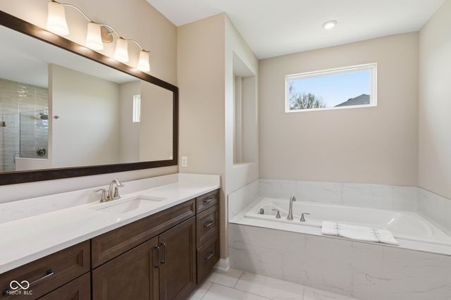 9381 Coopers Lane, Mccordsville, IN 46055