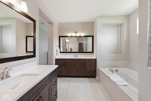 9381 Coopers Lane, Mccordsville, IN 46055