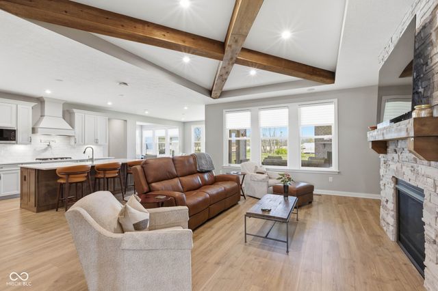9381 Coopers Lane, Mccordsville, IN 46055