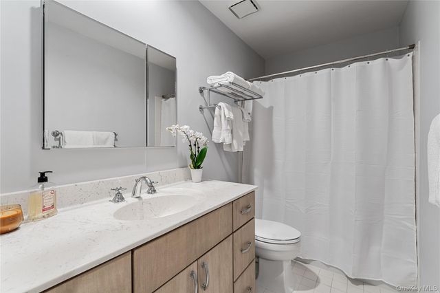 17 Ledgewood Commons, Millwood, NY 10546