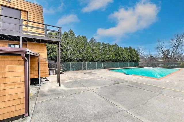 510 Child Street 303B, Warren, RI 02885