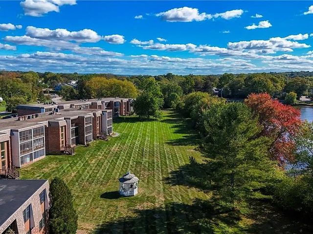 510 Child Street 303B, Warren, RI 02885