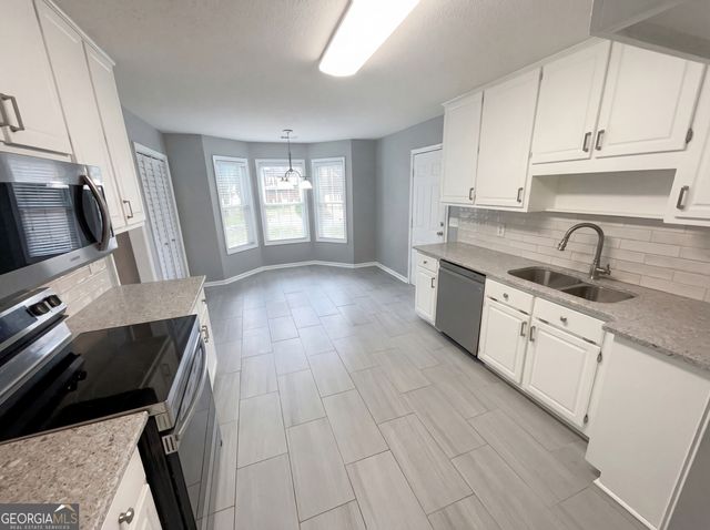 70 Sunny Brook Drive, Newnan, GA 30263