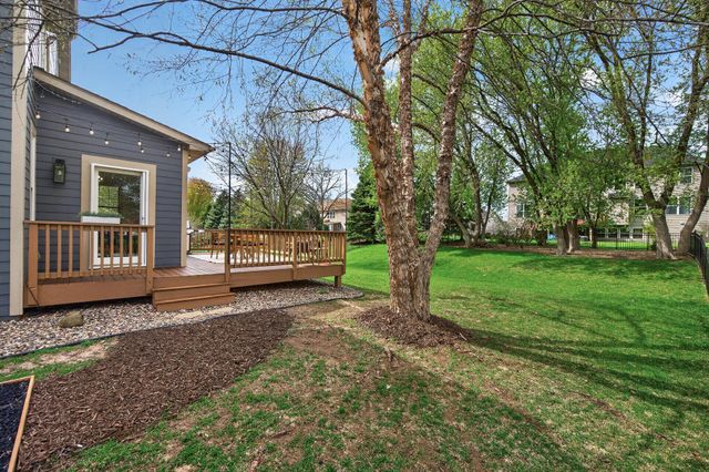 2344 Fieldstone Curve, Woodbury, MN 55129