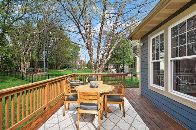 2344 Fieldstone Curve, Woodbury, MN 55129