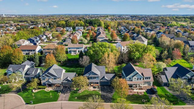 2344 Fieldstone Curve, Woodbury, MN 55129