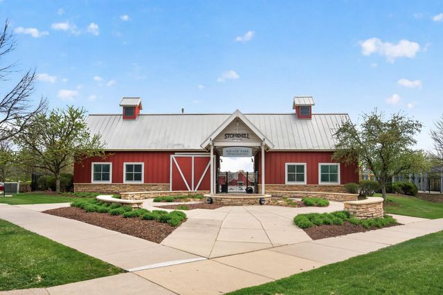 2344 Fieldstone Curve, Woodbury, MN 55129
