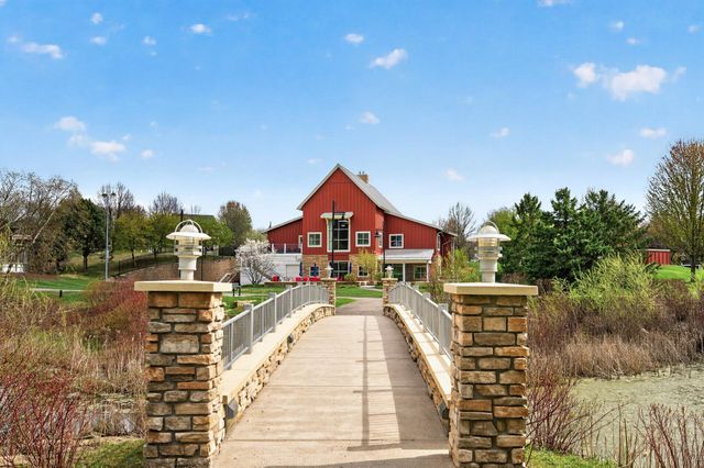 2344 Fieldstone Curve, Woodbury, MN 55129