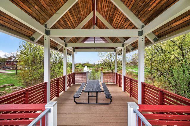 2344 Fieldstone Curve, Woodbury, MN 55129