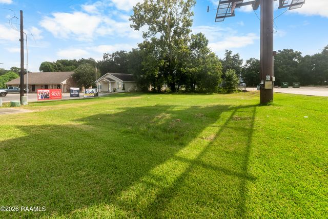 2623 W Pinhook Road, Lafayette, LA 70508