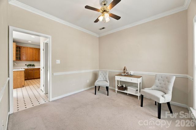 2807 Edgebrook Circle, Matthews, NC 28105