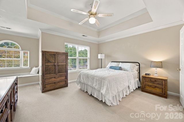 2807 Edgebrook Circle, Matthews, NC 28105