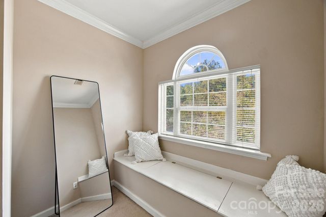 2807 Edgebrook Circle, Matthews, NC 28105