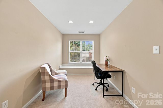 2807 Edgebrook Circle, Matthews, NC 28105