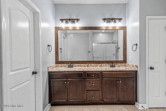 125 Bridgeport Drive, Sneads Ferry, NC 28460