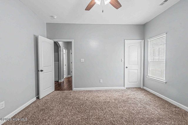 125 Bridgeport Drive, Sneads Ferry, NC 28460