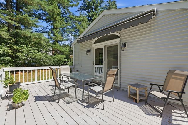5 Regis Rd, Andover, MA 01810
