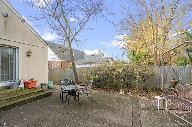 126 Oakland Avenue, West Hempstead, NY 11552