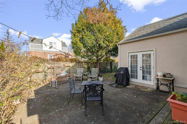 126 Oakland Avenue, West Hempstead, NY 11552