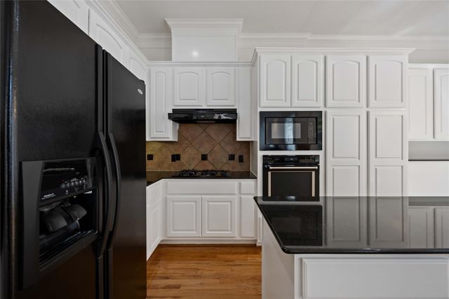 2827 Briarhurst Park, Houston, TX 77057