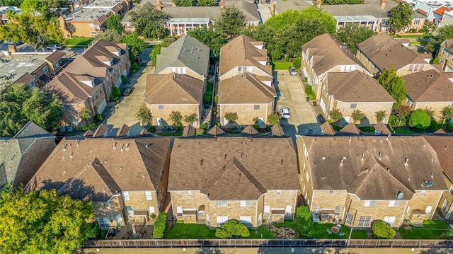 2827 Briarhurst Park, Houston, TX 77057