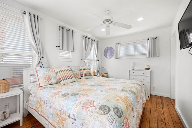 2606 S 11th St 17, Port Aransas, TX 78373