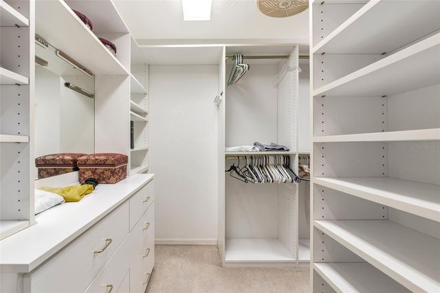 6976 COUNTRY LAKES CIRCLE, Sarasota, FL 34243