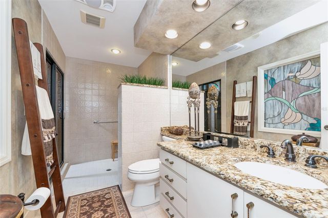 6976 COUNTRY LAKES CIRCLE, Sarasota, FL 34243