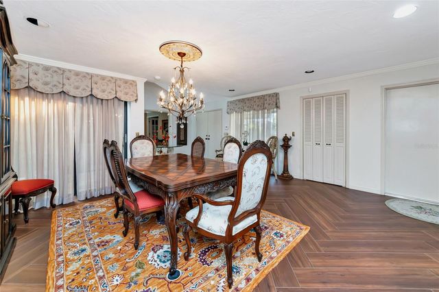 6976 COUNTRY LAKES CIRCLE, Sarasota, FL 34243