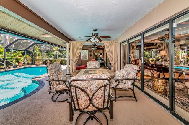 6976 COUNTRY LAKES CIRCLE, Sarasota, FL 34243