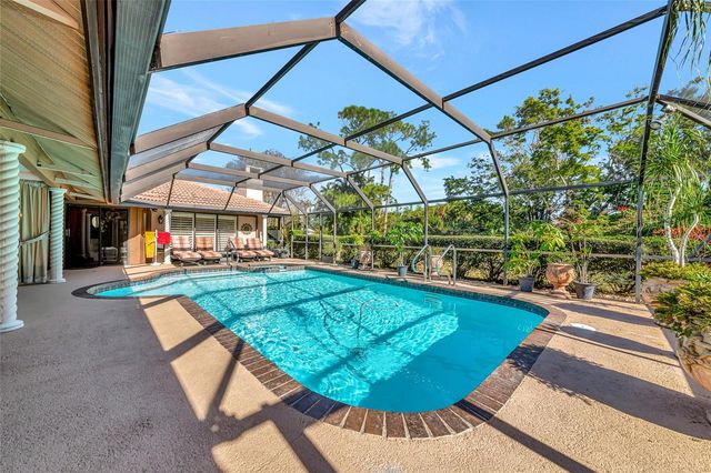 6976 COUNTRY LAKES CIRCLE, Sarasota, FL 34243