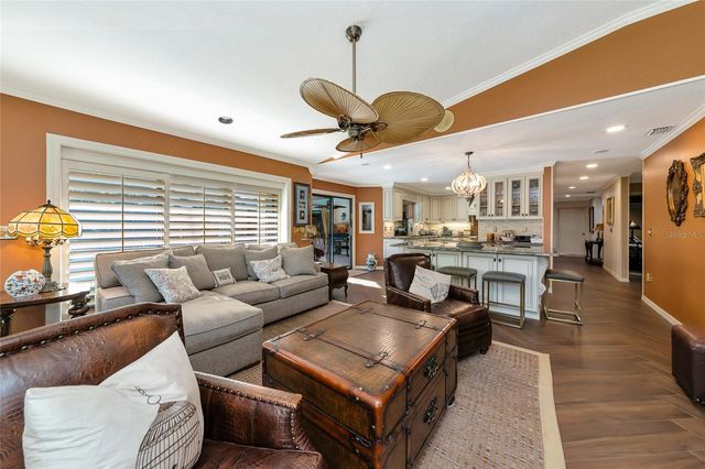 6976 COUNTRY LAKES CIRCLE, Sarasota, FL 34243